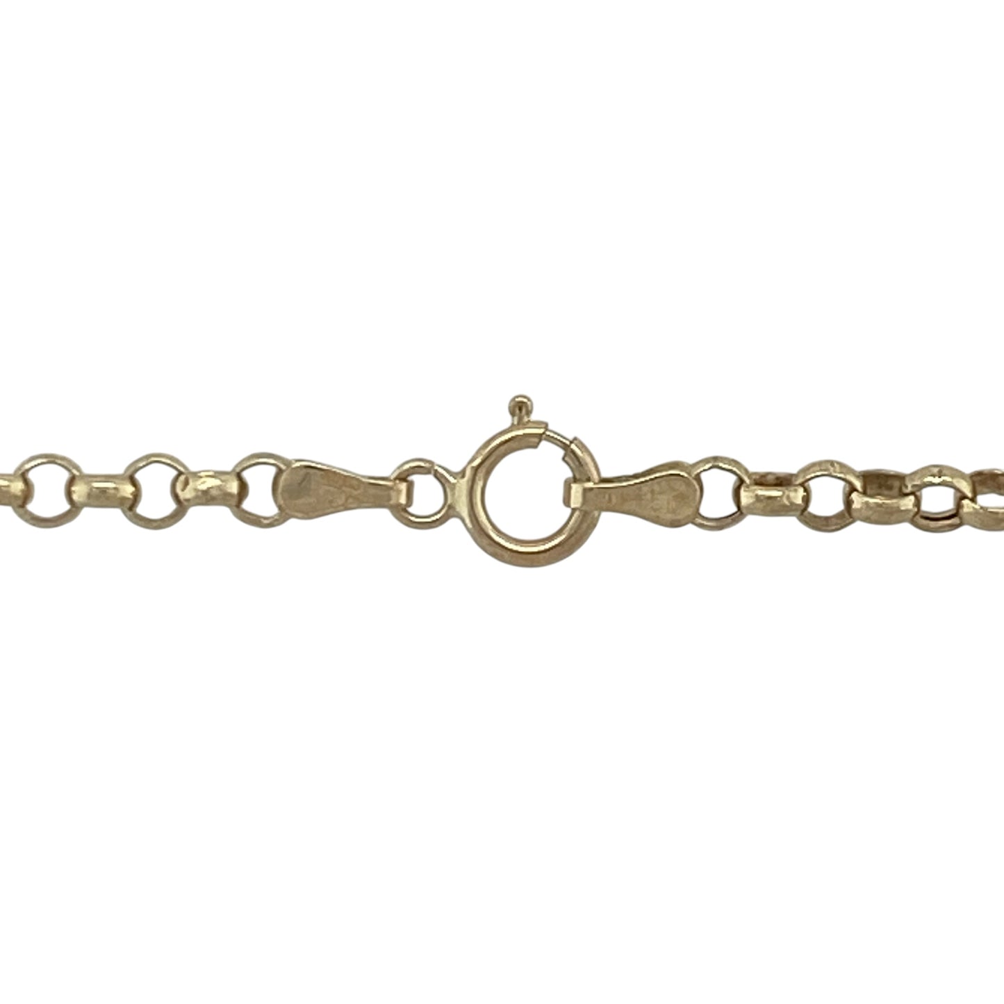 Add timeless style and everyday versatility to your jewellery collection with this pre-owned 9ct yellow gold belcher chain, featuring a classic link design with enduring appeal—perfect for wearing alone, pairing with a favourite pendant, or layering with other necklaces.

Design: The chain features traditional belcher links measuring approximately 2mm wide, creating a classic and elegant appearance with a polished finish that catches the light beautifully.