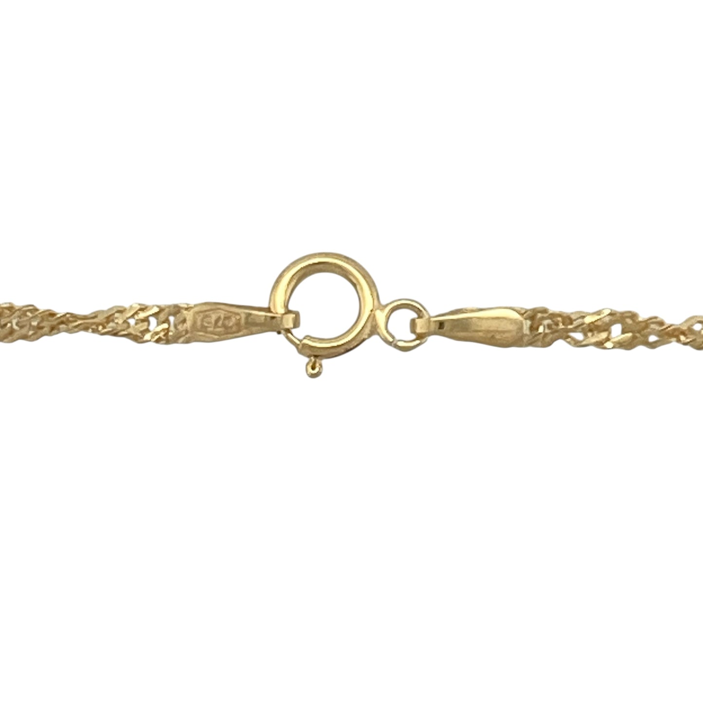 Add timeless elegance and delicate sparkle to your jewellery collection with this pre-owned 9ct yellow gold Singapore chain, featuring a beautifully twisted design with versatile everyday appeal—perfect for wearing alone, pairing with a favourite pendant, or layering with other necklaces.

Design: The chain features the distinctive Singapore link pattern measuring approximately 2mm wide, with an elegant twisted construction that creates a fluid, light-catching effect and beautiful sparkle with movement.