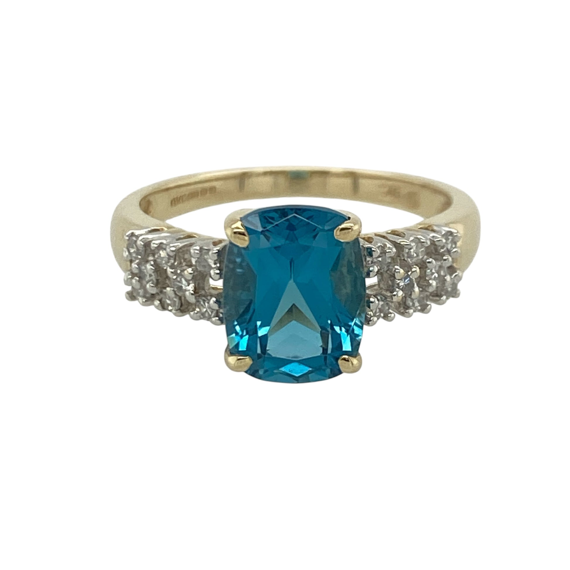 9ct Gold Diamond & Blue Topaz Ring
