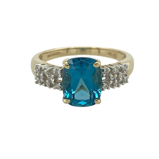 9ct Gold Diamond & Blue Topaz Ring