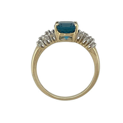 9ct Gold Diamond & Blue Topaz Ring