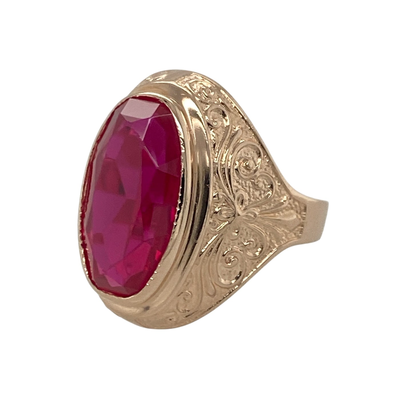 Add vintage-inspired elegance and distinctive colour to your jewellery collection with this pre-owned 14ct rose gold pink stone signet ring, featuring an eye-catching design with timeless statement appeal—perfect for gifting, special occasions, or sophisticated everyday wear.

Design: The ring showcases a striking oval pink stone measuring approximately 15mm by 8mm, creating a bold focal point with beautiful colour and presence.