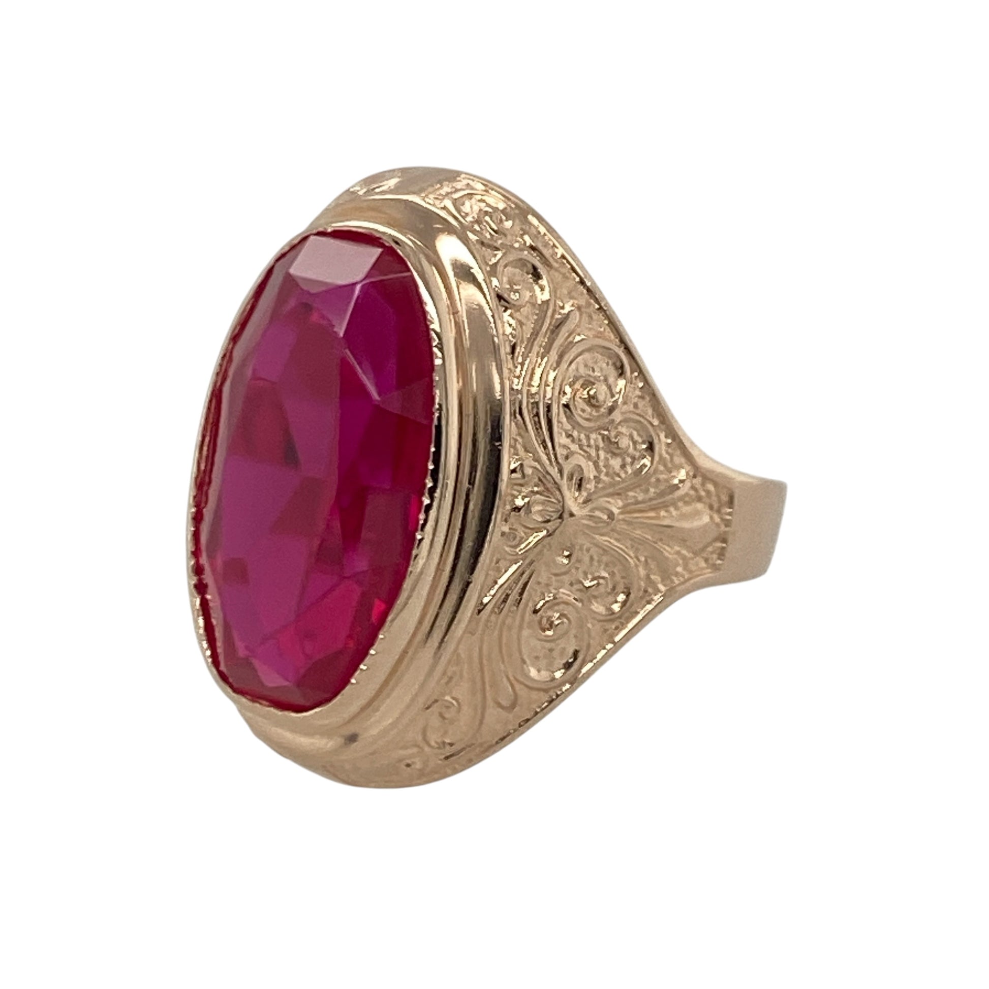 Add vintage-inspired elegance and distinctive colour to your jewellery collection with this pre-owned 14ct rose gold pink stone signet ring, featuring an eye-catching design with timeless statement appeal—perfect for gifting, special occasions, or sophisticated everyday wear.

Design: The ring showcases a striking oval pink stone measuring approximately 15mm by 8mm, creating a bold focal point with beautiful colour and presence.