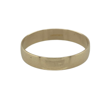 Celebrate timeless commitment with this pre-owned 9ct yellow gold wedding band ring, featuring a classic and elegant design with enduring everyday appeal—perfect as a wedding ring, anniversary band, or a versatile addition to any jewellery collection.

Design: The ring features a traditional polished wedding band profile measuring approximately 4mm wide, offering a clean and understated look that never goes out of style. Its simple design provides timeless elegance and comfortable everyday wear.