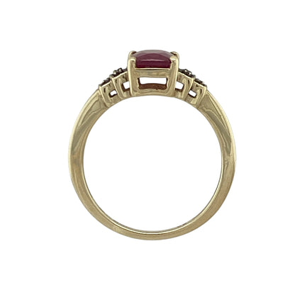 9ct Gold Diamond & Ruby Ring