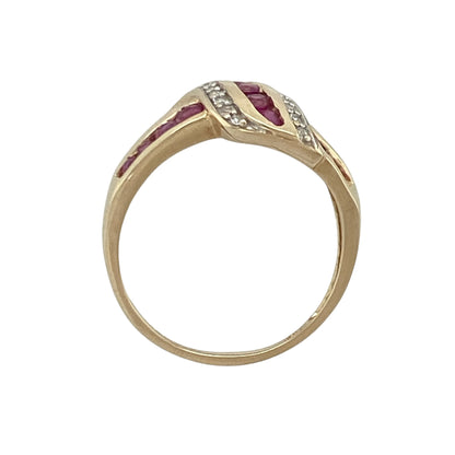 9ct Gold Diamond & Ruby Wrap Around Twist Band Ring