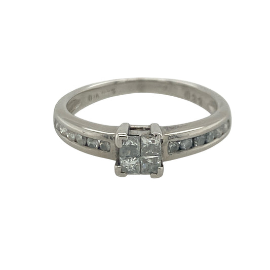 9ct White Gold & Diamond Illusion Set Solitaire Ring