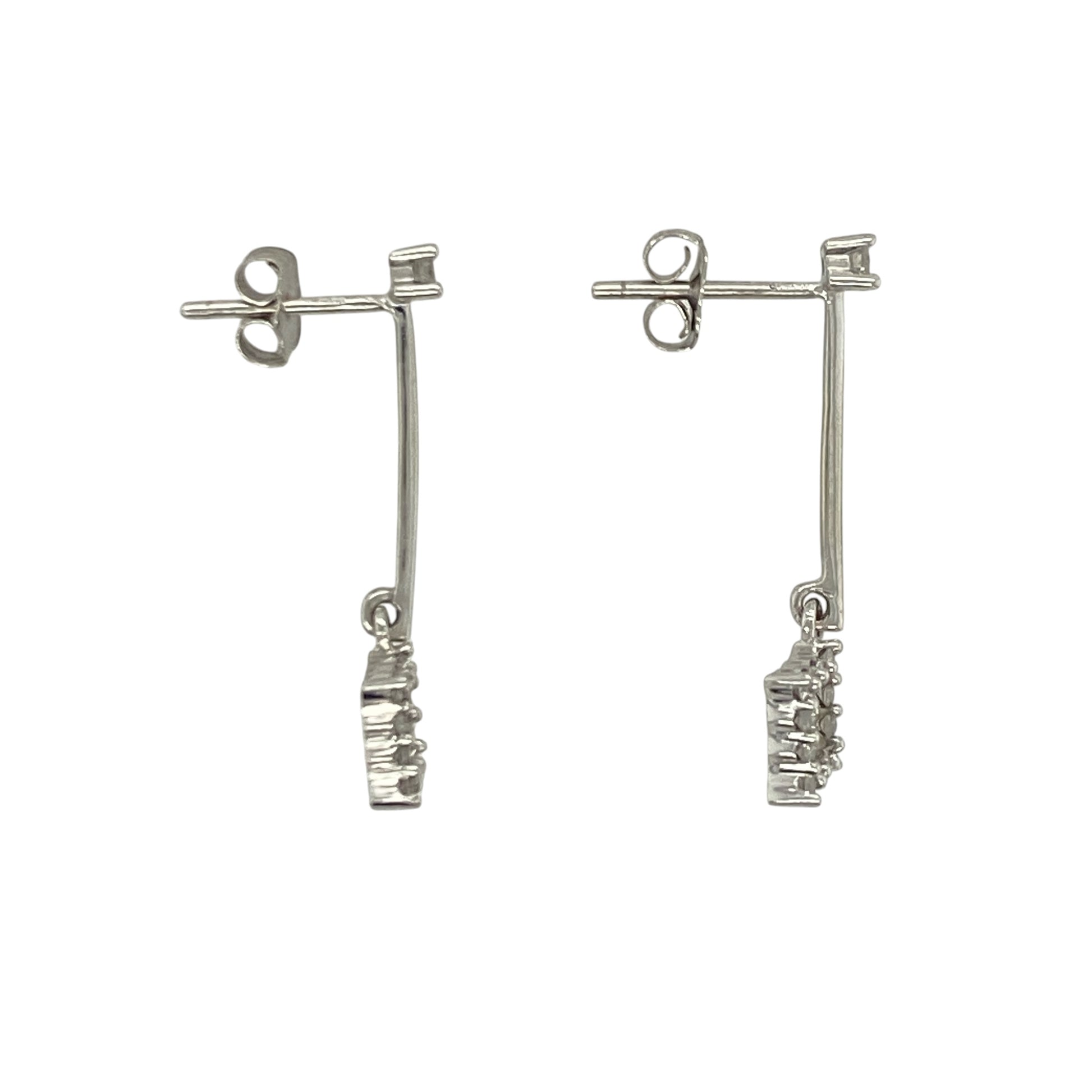 Add timeless sparkle and elegant sophistication to your jewellery collection with these pre-owned 9ct white gold diamond drop earrings, featuring a graceful design with refined everyday appeal—perfect for special occasions, gifting, or luxurious daily wear.

Design: The earrings feature an elegant drop design measuring approximately 28mm in length, creating a beautifully elongated silhouette that moves gracefully when worn.