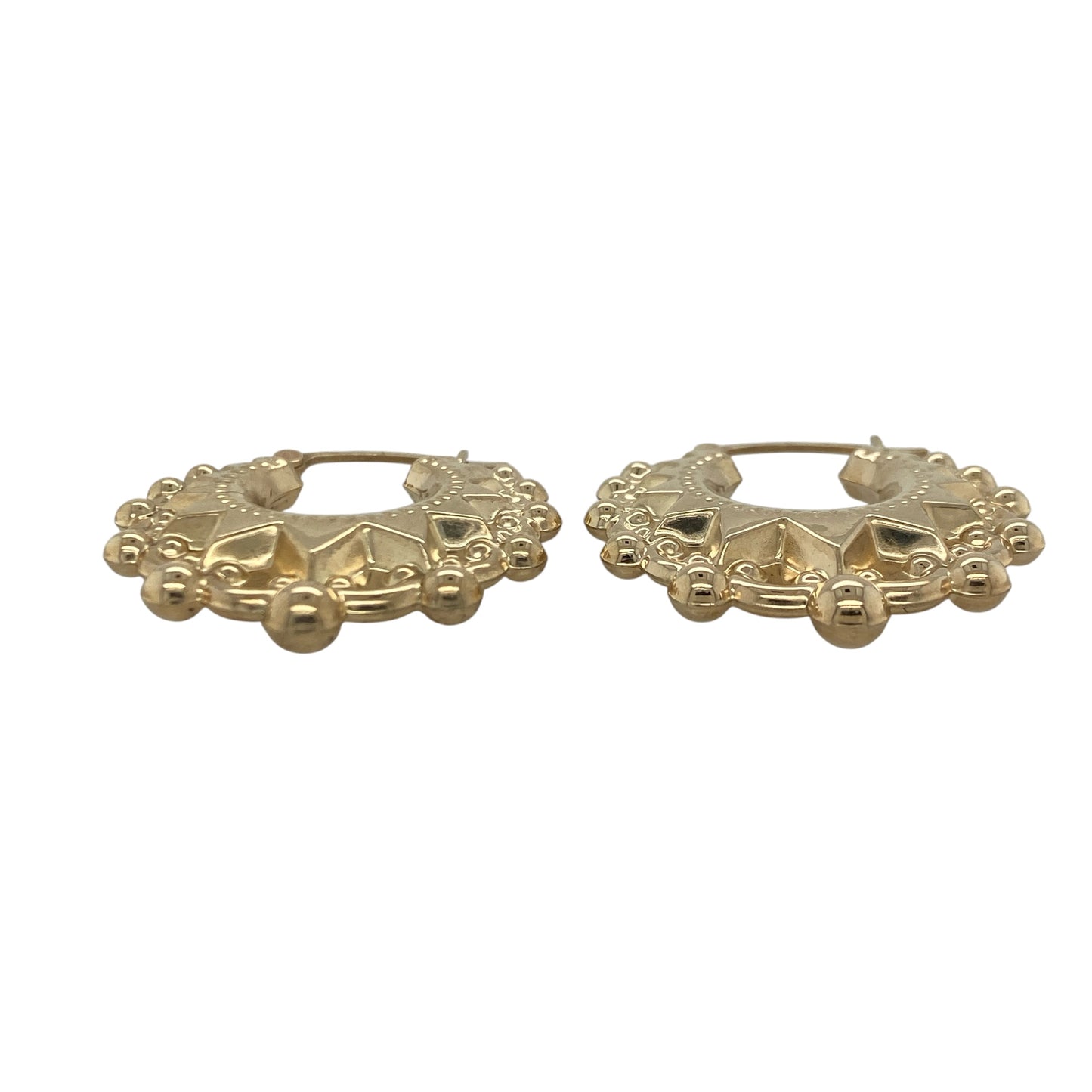 Add vintage-inspired elegance and timeless charm to your jewellery collection with these pre-owned 9ct yellow gold fancy Victorian style hoop creole earrings, featuring an ornate design with sophisticated everyday appeal—perfect for special occasions, gifting, or refined daily wear.

Design: The earrings feature a classic hoop creole silhouette enhanced with intricate Victorian-inspired detailing, creating a beautifully decorative and eye-catching appearance.