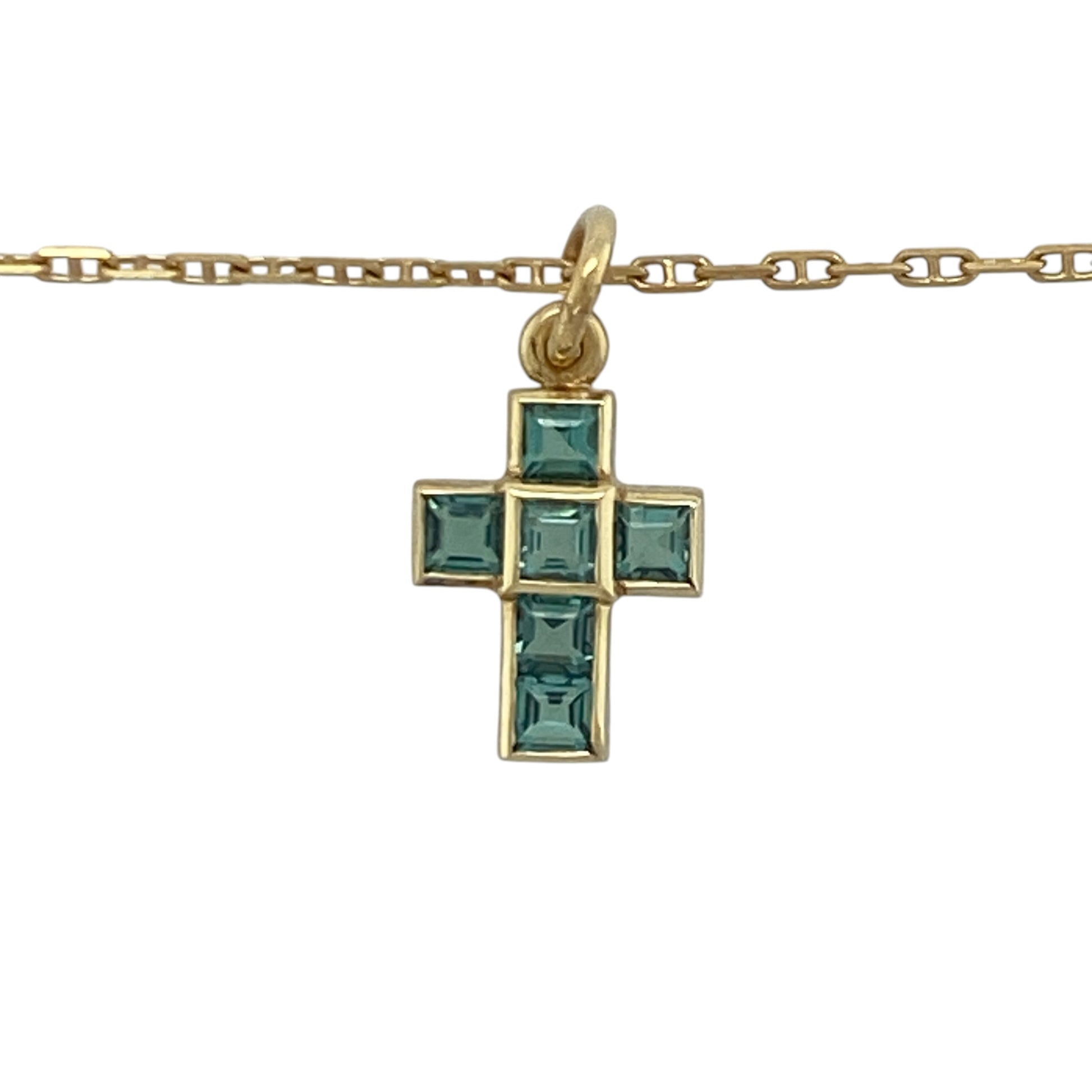 Add meaningful symbolism and elegant colour to your jewellery collection with this pre-owned 18ct yellow gold blue topaz cross pendant necklace, featuring a timeless faith-inspired design with refined everyday appeal—perfect for gifting, special occasions, or cherished daily wear.

Design: The necklace features a beautifully crafted cross pendant measuring approximately 1.8cm in length including the bail, accented with vibrant blue topaz stones that add a touch of colour and sparkle to the classic design.