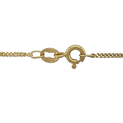 Add timeless simplicity and everyday versatility to your jewellery collection with this pre-owned 9ct yellow gold curb chain, featuring a classic design that is perfect for wearing alone, layering, or pairing with a favourite pendant.

Design: The chain features traditional curb links measuring approximately 1mm wide, creating a delicate and elegant appearance. The classic flat-link design offers subtle shine and timeless styling suitable for any occasion.