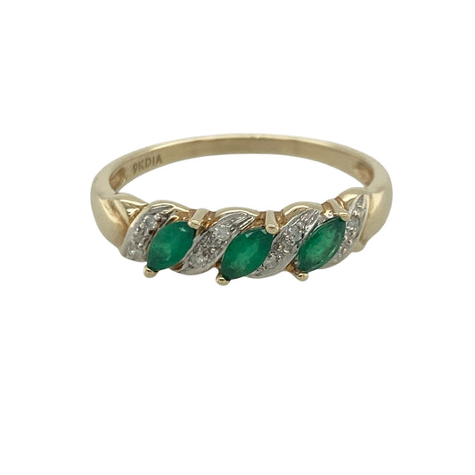9ct Gold Diamond & Emerald Band Ring