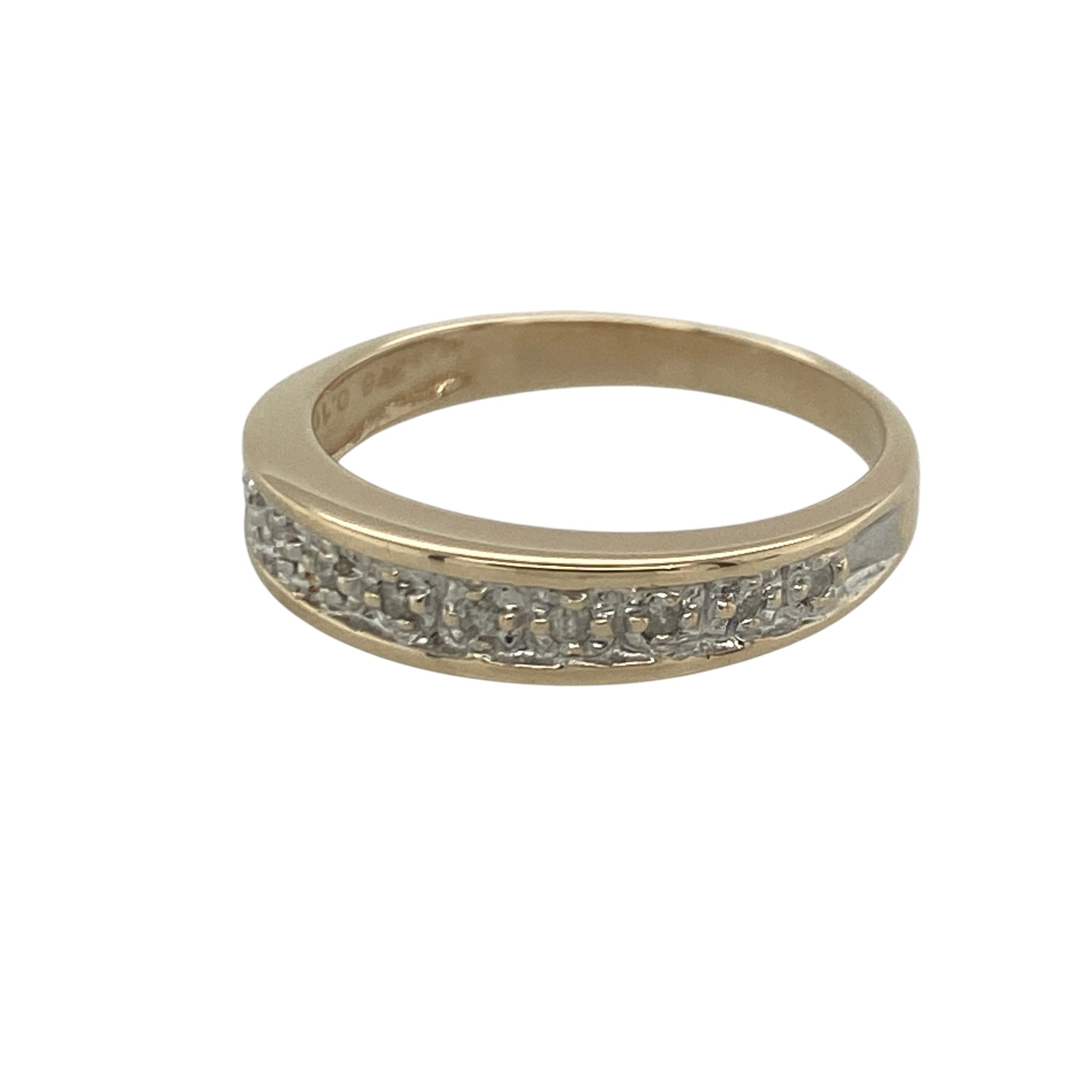 Add timeless sparkle and understated elegance to your jewellery collection with this pre-owned 9ct yellow gold diamond band ring, featuring a classic design with versatile everyday appeal—perfect for anniversaries, stacking, special occasions, or refined daily wear.

Design: The ring features a sleek diamond-set band measuring approximately 4mm wide at the front, creating a balanced and elegant appearance.