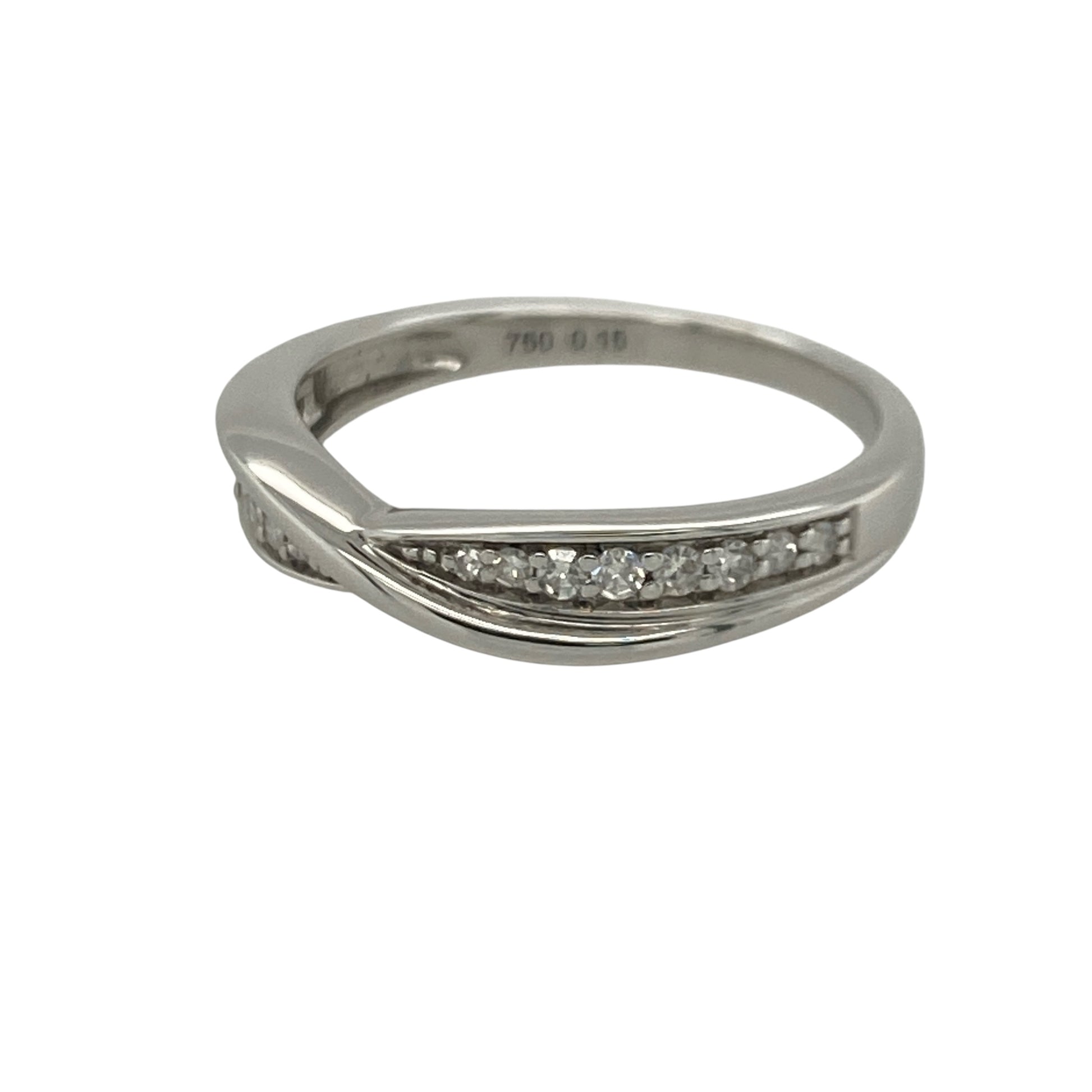 Add contemporary elegance and timeless sparkle to your jewellery collection with this pre-owned 18ct white gold diamond wrap over band ring, featuring a sophisticated design with refined everyday appeal—perfect for anniversaries, special occasions, or luxurious daily wear.

Design: The ring showcases an elegant wrap over band design measuring approximately 4mm wide at the front, creating a graceful flowing appearance across the finger.