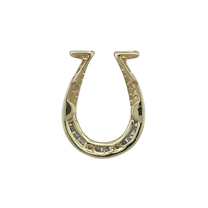 Add a touch of luck and timeless sparkle to your jewellery collection with this pre-owned 9ct yellow gold diamond horseshoe pendant, featuring a classic symbolic design with elegant everyday appeal—perfect for gifting, special occasions, or meaningful daily wear.

Design: The pendant showcases a beautifully crafted horseshoe motif measuring approximately 16mm by 12mm, creating a timeless and recognisable symbol of good fortune.