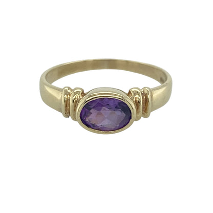 9ct Gold & Amethyst Ring