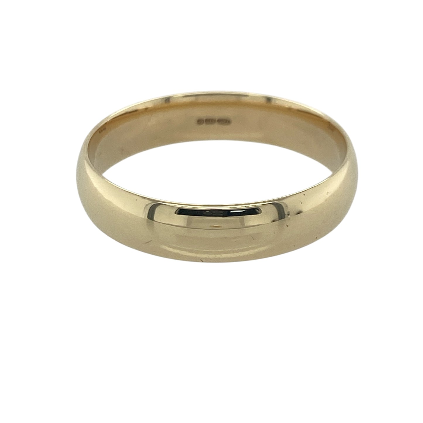 Celebrate timeless commitment with this pre-owned 9ct yellow gold wedding band ring, featuring a classic and elegant design with enduring everyday appeal—perfect as a wedding ring, anniversary band, or a versatile addition to any jewellery collection.

Design: The ring features a traditional polished wedding band profile measuring approximately 5mm wide, offering a balanced and timeless appearance.