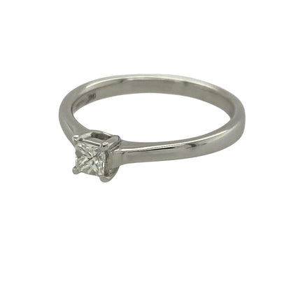 Add timeless elegance and contemporary sparkle to your jewellery collection with this pre-owned 9ct white gold diamond solitaire ring, featuring a classic design with a modern princess cut diamond—perfect for engagements, special occasions, or sophisticated everyday wear.

Design: The ring showcases a beautiful princess cut diamond weighing approximately 0.20ct, creating a striking focal point with clean lines and exceptional brilliance.