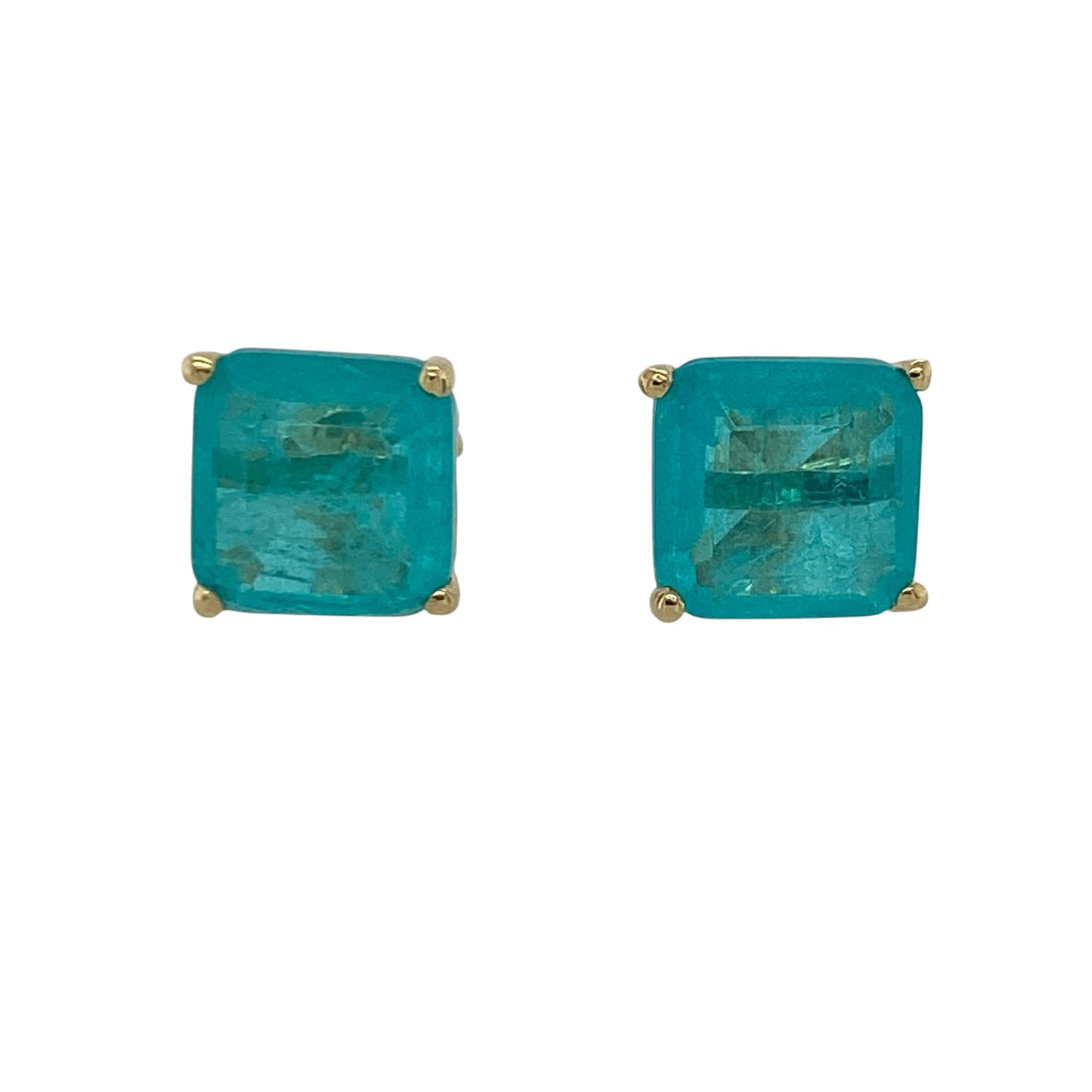 Add a touch of vibrant colour and timeless elegance to your jewellery collection with these pre-owned 18ct yellow gold blue stone stud earrings, featuring a bold geometric design with versatile everyday appeal—perfect for gifting, special occasions, or refined daily wear.

Design: The earrings showcase striking square-cut blue stones, each measuring approximately 8mm by 8mm.