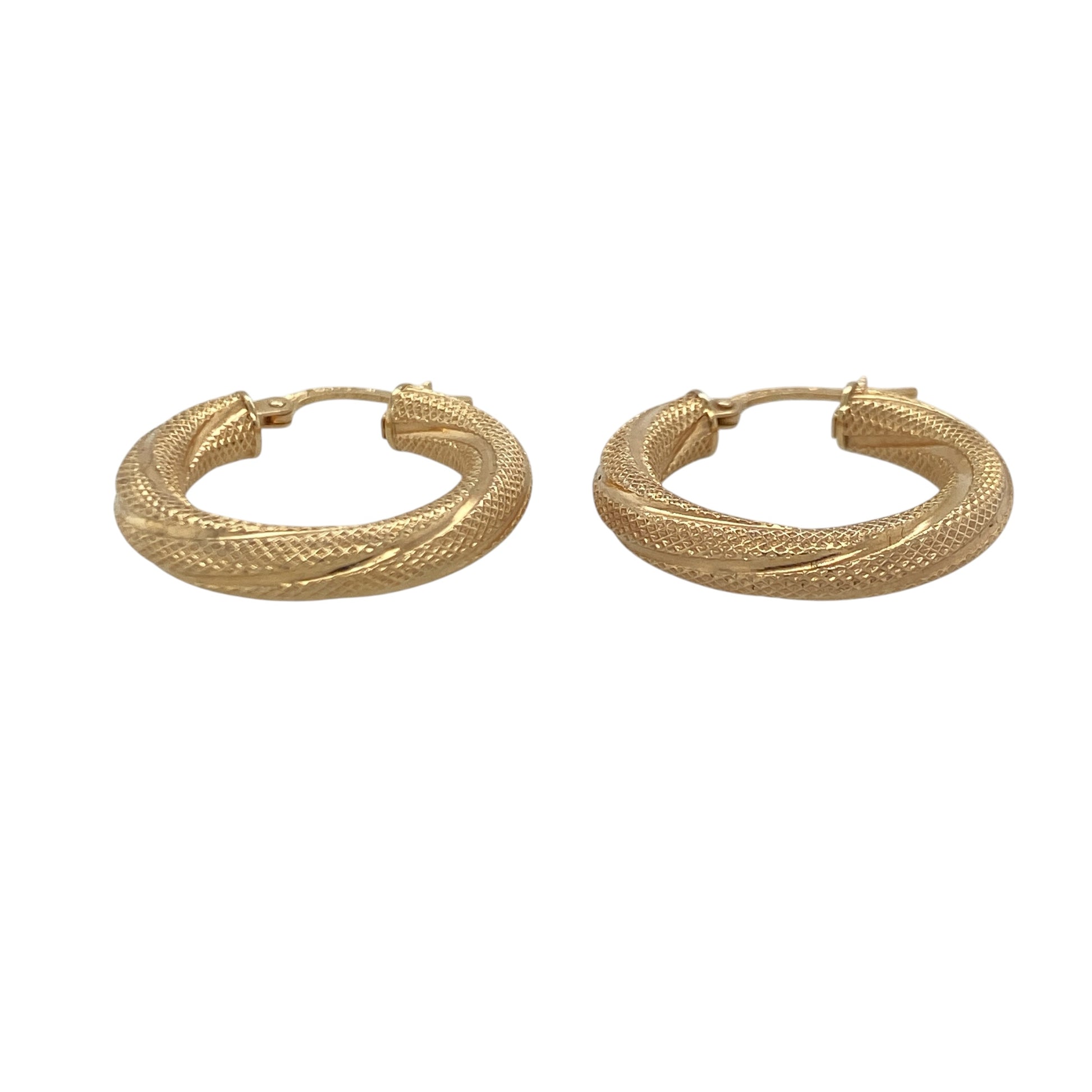 Add a touch of timeless elegance to your jewellery collection with these pre-owned 9ct yellow gold textured twisted hoop creole earrings, featuring a classic design with beautiful detailing and versatile appeal—perfect for everyday wear, special occasions, or gifting.

Design: The earrings showcase an attractive twisted hoop creole design enhanced by textured detailing that catches and reflects the light beautifully.