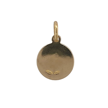 Add a meaningful and timeless piece to your jewellery collection with this pre-owned 18ct yellow gold round cherub pendant. Featuring a classic cherub motif within a circular design, this elegant pendant carries symbolic significance while offering enduring style and sophistication.

Design: The pendant showcases a beautifully detailed cherub design within a round frame, symbolising love, protection, innocence, and guidance.