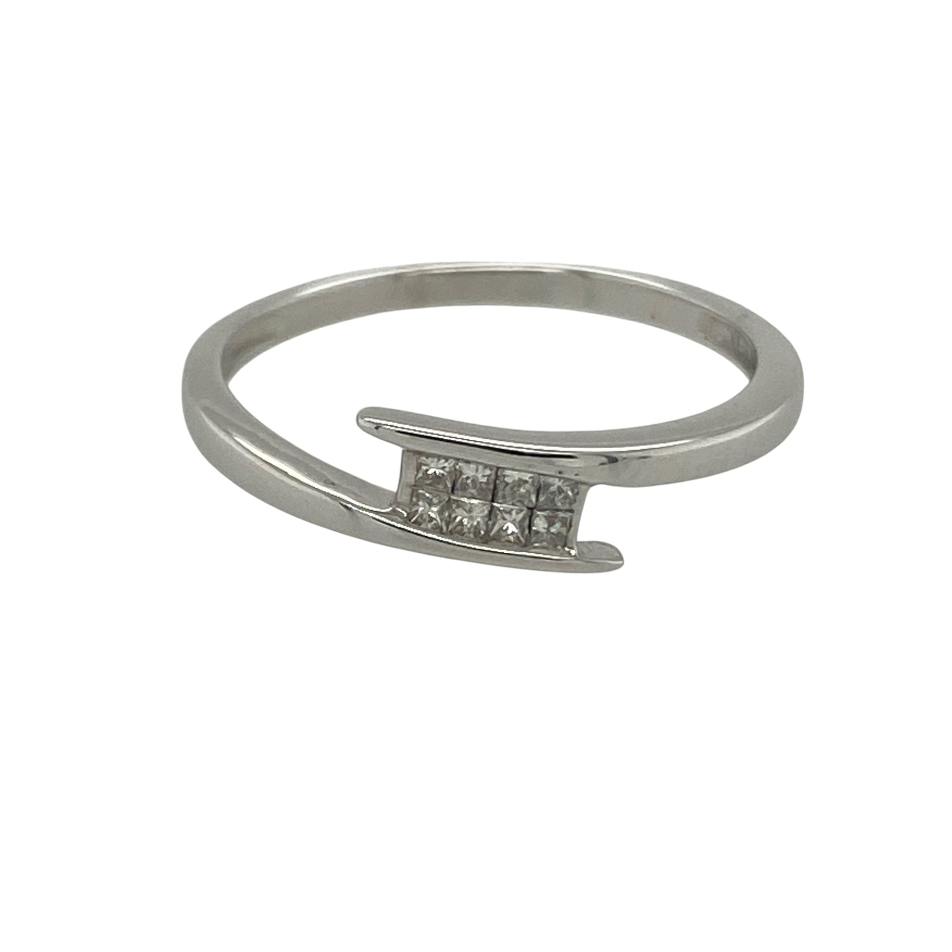 18ct White Gold & Diamond Wrap Over Band Ring