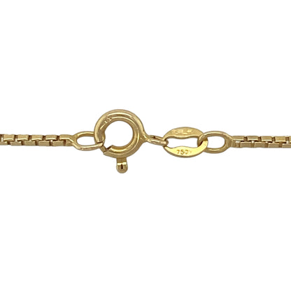 Add a touch of luxury and timeless elegance to your jewellery collection with this pre-owned 18ct yellow gold box chain necklace. Featuring a classic box-link design and crafted from rich 18-carat gold, this versatile chain is perfect for wearing alone or paired with a favourite pendant.

Design: The necklace showcases a refined box chain construction, created from interconnected square links that provide a sleek, smooth appearance and excellent durability.