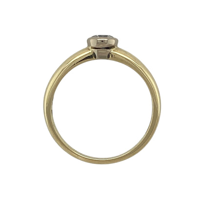 18ct Gold & Diamond Solitaire Ring