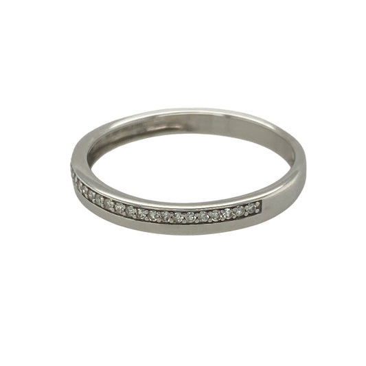 Add timeless sparkle and understated elegance to your jewellery collection with this pre-owned 9ct white gold diamond band ring. Featuring a sleek white gold band set with sparkling diamonds, this versatile piece offers classic styling suitable for everyday wear or special occasions.

Design: The ring showcases a refined band design measuring approximately 3mm in width, with diamonds set across the front to create a beautiful display of brilliance.