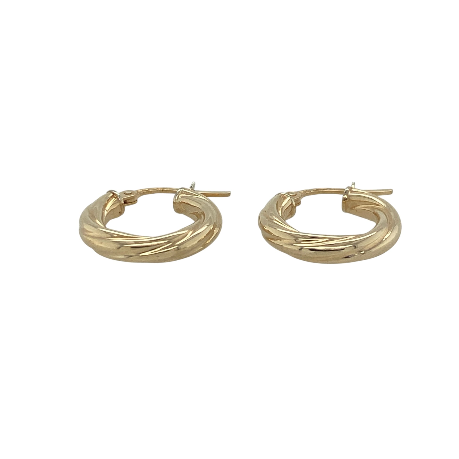 Add a timeless touch of elegance to your jewellery collection with these pre-owned 9ct yellow gold twisted hoop creole earrings. Featuring a classic hoop design enhanced by a stylish twisted finish, these versatile earrings offer subtle texture and enduring appeal.

Design: The earrings showcase a traditional creole hoop style with an attractive twisted design that adds depth, texture, and extra light reflection. The elegant twist detail gives these classic hoops a distinctive and eye-catching appearance.