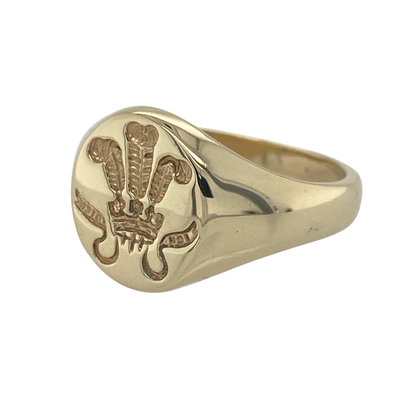 Celebrate Welsh heritage with this pre-owned 9ct yellow gold Welsh Three Feathers oval signet ring. Featuring the iconic Prince of Wales feathers motif on a classic oval signet face, this substantial ring combines traditional symbolism with timeless gold craftsmanship.

Design: The ring showcases a traditional oval signet design engraved with the renowned Welsh Three Feathers emblem.
