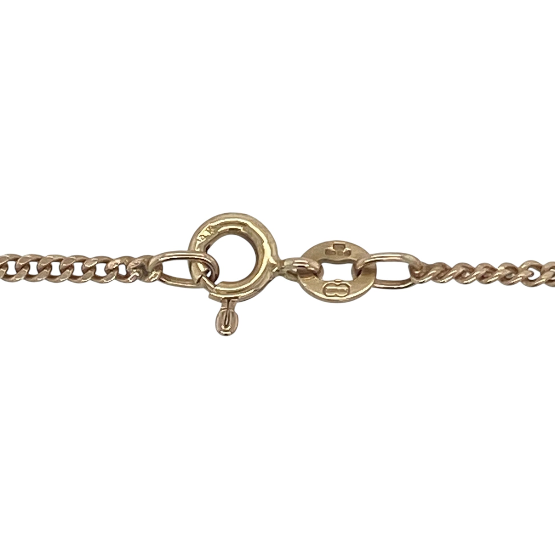 A timeless jewellery staple, this pre-owned 9ct yellow gold curb chain combines classic styling with everyday versatility. Its elegant proportions and durable construction make it perfect for wearing alone or paired with a favourite pendant.

Design: The chain features the ever-popular curb link design, with interlocking flattened links that create a smooth and attractive appearance. The classic styling ensures it remains a versatile piece suitable for any jewellery collection.