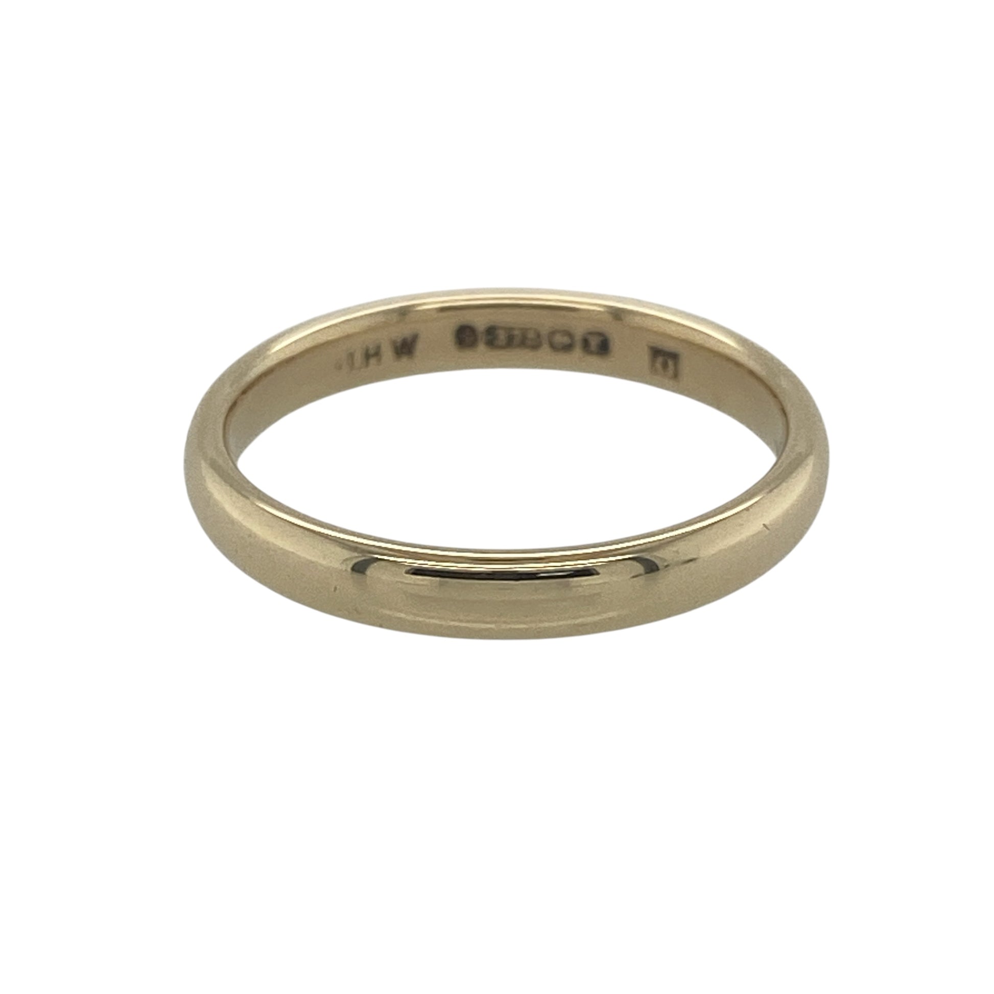 Simple, elegant, and timeless, this pre-owned 9ct yellow gold wedding band ring is a classic symbol of love and commitment. Its traditional design and polished finish make it a versatile piece, perfect for everyday wear or marking a special occasion.

Design: The ring features a classic wedding band profile with a smooth, polished finish that offers understated elegance. Measuring approximately 3mm in width, it strikes the perfect balance between a delicate and substantial appearance.