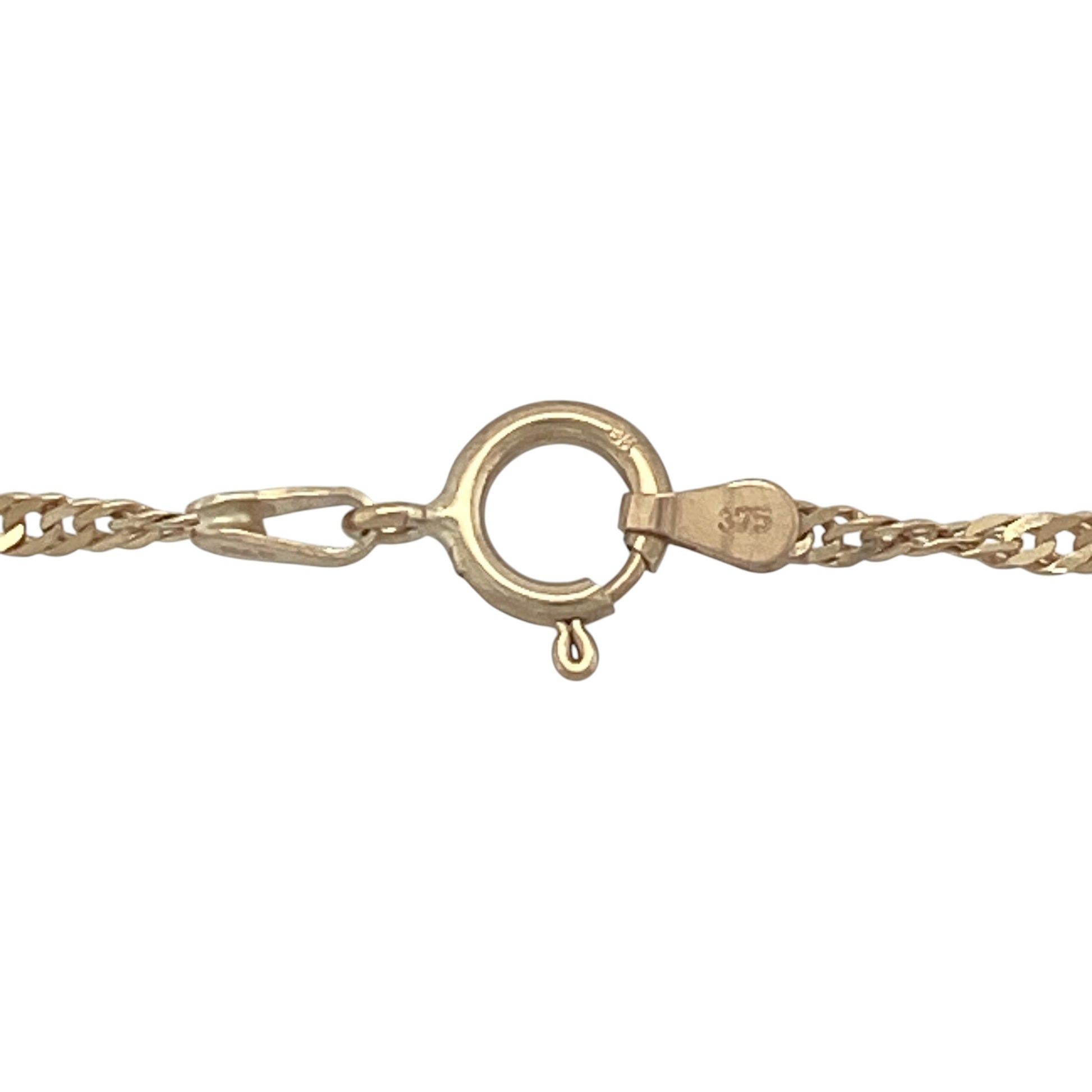 Elegant and beautifully light-catching, this pre-owned 9ct yellow gold Singapore chain is a timeless jewellery essential. Featuring the distinctive twisted link design that Singapore chains are renowned for, it offers graceful sparkle and exceptional versatility for everyday wear.

Design: The chain features the classic Singapore link pattern, created from delicately twisted and woven links that produce a flowing, diamond-cut appearance.