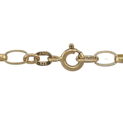 Timeless, versatile, and beautifully crafted, this pre-owned 9ct yellow gold belcher chain is a classic jewellery staple. With its substantial weight and traditional rounded links, it is perfect for wearing alone or paired with a favourite pendant.

Design: The chain features the classic belcher link pattern, formed from evenly sized rounded links that create a smooth, balanced, and timeless appearance. Its clean styling makes it suitable for both everyday wear and special occasions.