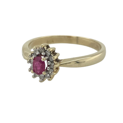 9ct Gold Diamond & Ruby Cluster Ring