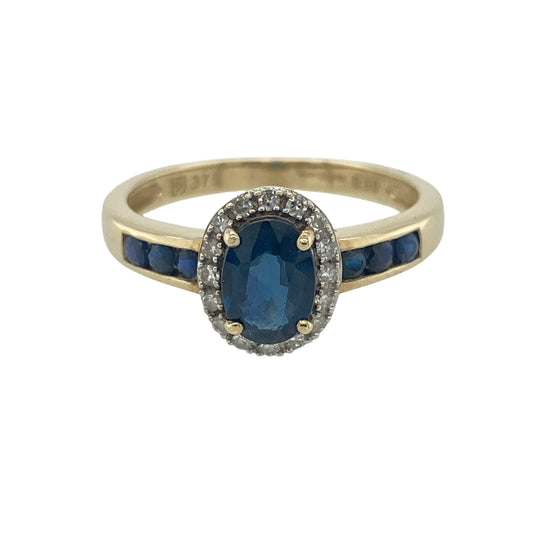 9ct Gold Diamond & Sapphire Cluster Ring
