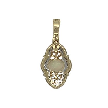 Elegant and eye-catching, this pre-owned 9ct yellow gold diamond and Opalique pendant beautifully combines shimmering opal-like colour with the sparkle of diamonds. Its timeless design and luminous appearance make it a versatile piece, perfect for everyday wear or adding a touch of elegance to special occasions.

Design: The pendant features an attractive Opalique centrepiece accented with sparkling diamonds, creating a beautiful contrast of iridescent colour and brilliant sparkle.