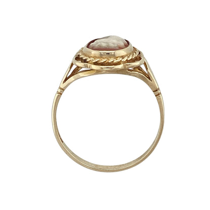 9ct Gold & Cameo Oval Ring