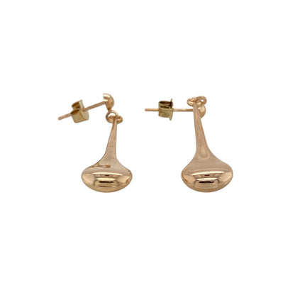 Add elegant sophistication to your jewellery collection with these pre-owned 9ct rose gold long teardrop drop earrings, featuring a graceful elongated silhouette that offers timeless style for both everyday wear and special occasions.

Design: The earrings showcase a beautifully elongated teardrop drop design, creating a sleek and feminine look that moves gracefully when worn. Their understated elegance makes them a versatile accessory for any outfit.
