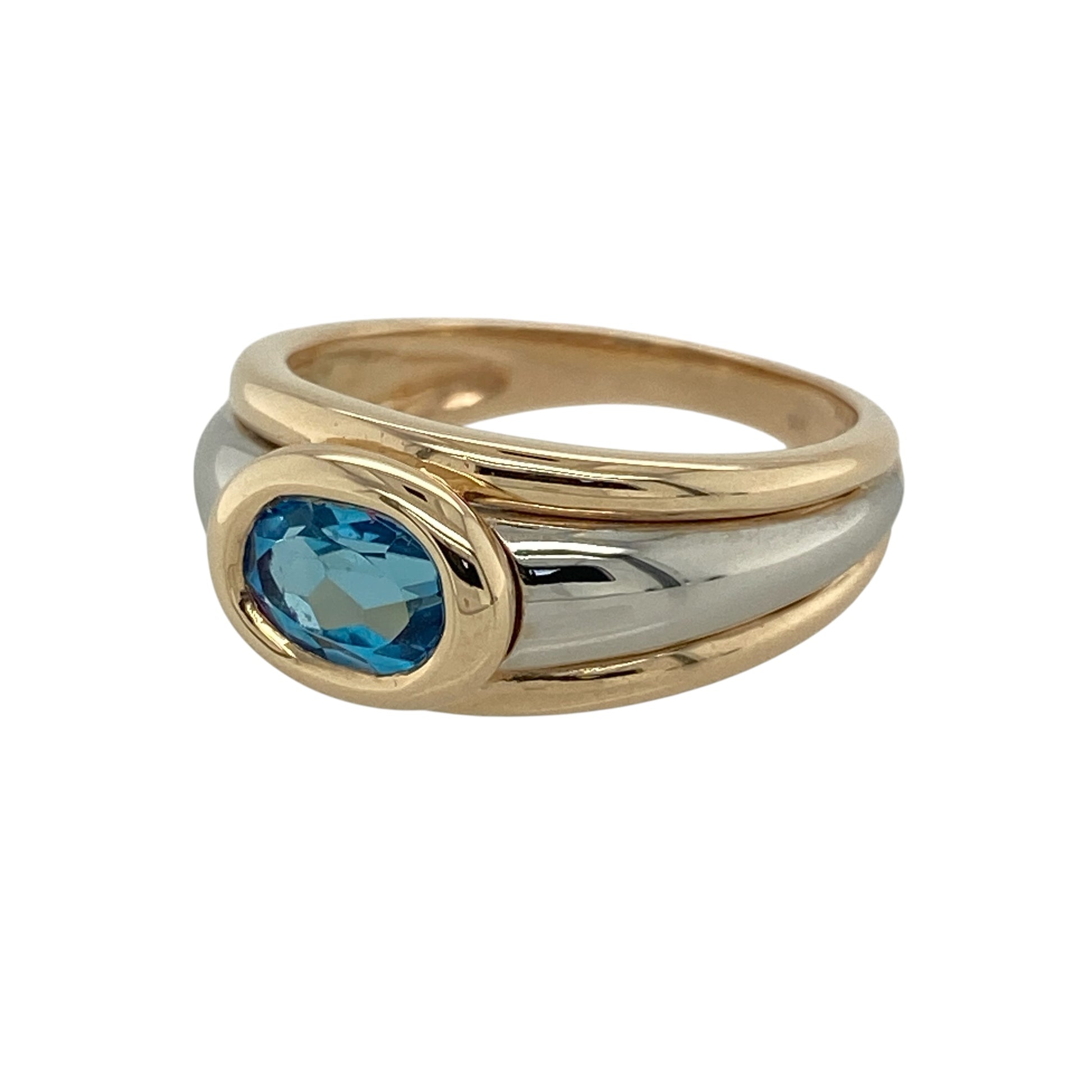 Add elegant colour and timeless style to your jewellery collection with this pre-owned 9ct yellow and white gold blue topaz ring, featuring a beautiful oval-cut gemstone in a classic two-tone design—perfect for everyday wear or special occasions.

Design: The ring showcases a stunning oval-cut blue topaz measuring approximately 7mm by 5mm, creating a vibrant focal point with its refreshing sky-blue colour.