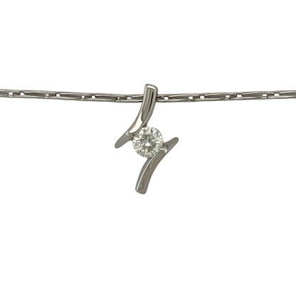 Add timeless sophistication to your jewellery collection with this pre-owned 18ct white gold diamond pendant necklace, featuring a sparkling brilliant-cut diamond suspended from an elegant 18-inch fancy link chain—perfect for everyday luxury or special occasions.

Design: The necklace features a refined pendant measuring approximately 1.5cm long, showcasing a single brilliant-cut diamond of approximately 0.25ct.