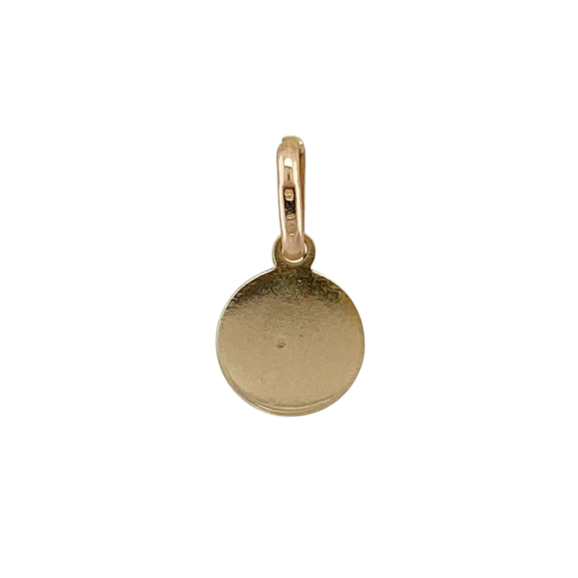 Carry a timeless symbol of protection wherever you go with this pre-owned 9ct yellow gold small round St Christopher pendant, a classic piece traditionally worn by travellers and loved ones alike.

Design: The pendant features a traditional round St Christopher design with finely detailed relief, symbolising safe travels and protection. Its compact size makes it ideal for everyday wear, either on its own or layered with other favourite pendants.