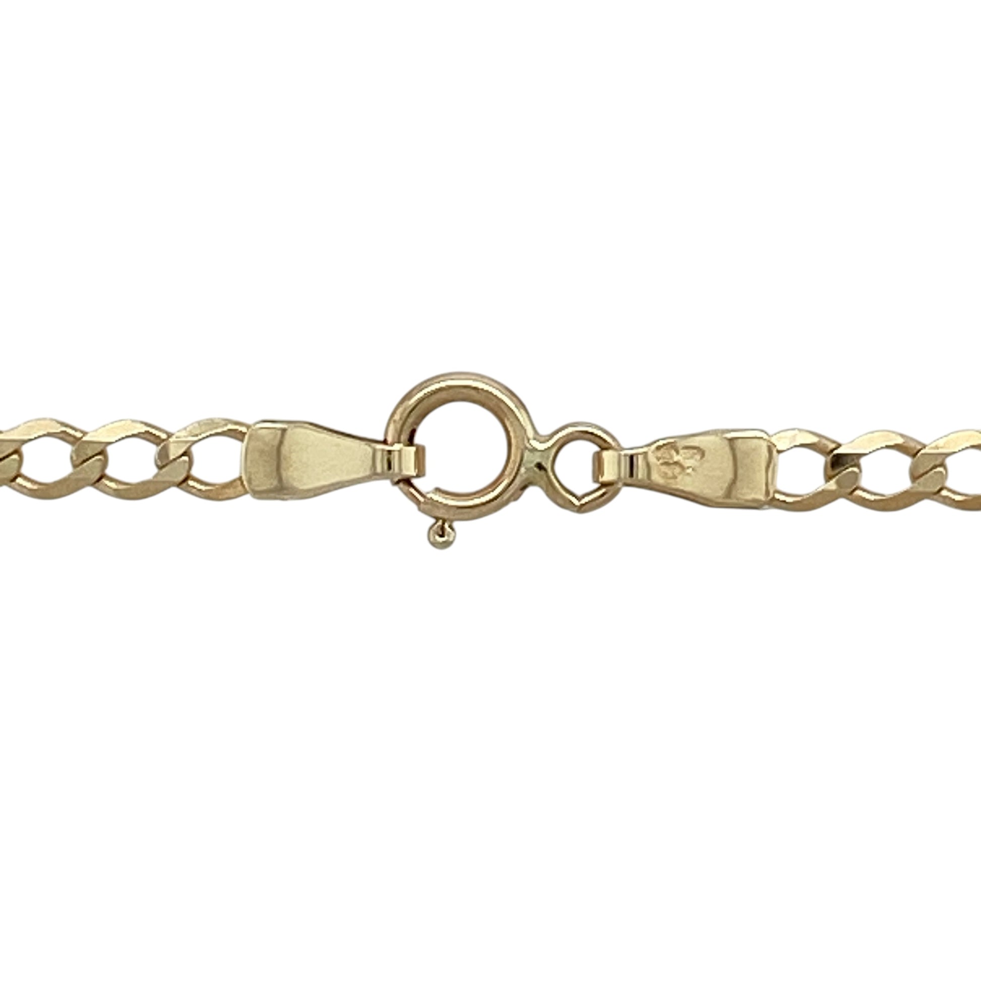 Complete your jewellery collection with this pre-owned 9ct yellow gold 24-inch curb chain, featuring classic 2mm curb links that offer timeless style and exceptional versatility.

Design: This necklace features the ever-popular curb link design, with smoothly interlocking links that create a sleek and elegant profile. Measuring approximately 2mm wide, the chain has a refined appearance that is perfect for wearing alone or showcasing a favourite pendant.