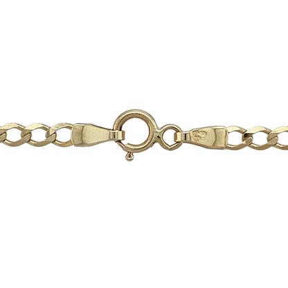 Complete your jewellery collection with this pre-owned 9ct yellow gold 24-inch curb chain, featuring classic 2mm curb links that offer timeless style and exceptional versatility.

Design: This necklace features the ever-popular curb link design, with smoothly interlocking links that create a sleek and elegant profile. Measuring approximately 2mm wide, the chain has a refined appearance that is perfect for wearing alone or showcasing a favourite pendant.