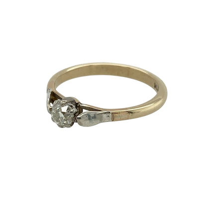 Add timeless sparkle to your jewellery collection with this pre-owned 9ct yellow and white gold diamond solitaire ring, featuring a beautifully presented brilliant-cut diamond in an elegant two-tone setting.

Design: The ring showcases a stunning brilliant-cut diamond weighing approximately 0.25ct, held within a white gold setting that enhances the diamond's natural brilliance. The contrasting yellow gold band creates a classic two-tone design that is both elegant and versatile.