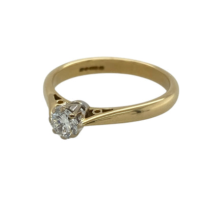 Celebrate timeless elegance with this pre-owned 18ct yellow gold diamond solitaire ring, featuring a sparkling brilliant-cut diamond in a classic setting that showcases its natural beauty.

Design: The ring is set with a stunning brilliant-cut diamond weighing approximately 0.25ct, presented in a traditional solitaire setting that allows maximum light to reach the stone for exceptional sparkle. Its elegant and understated design makes it a timeless choice for any occasion.