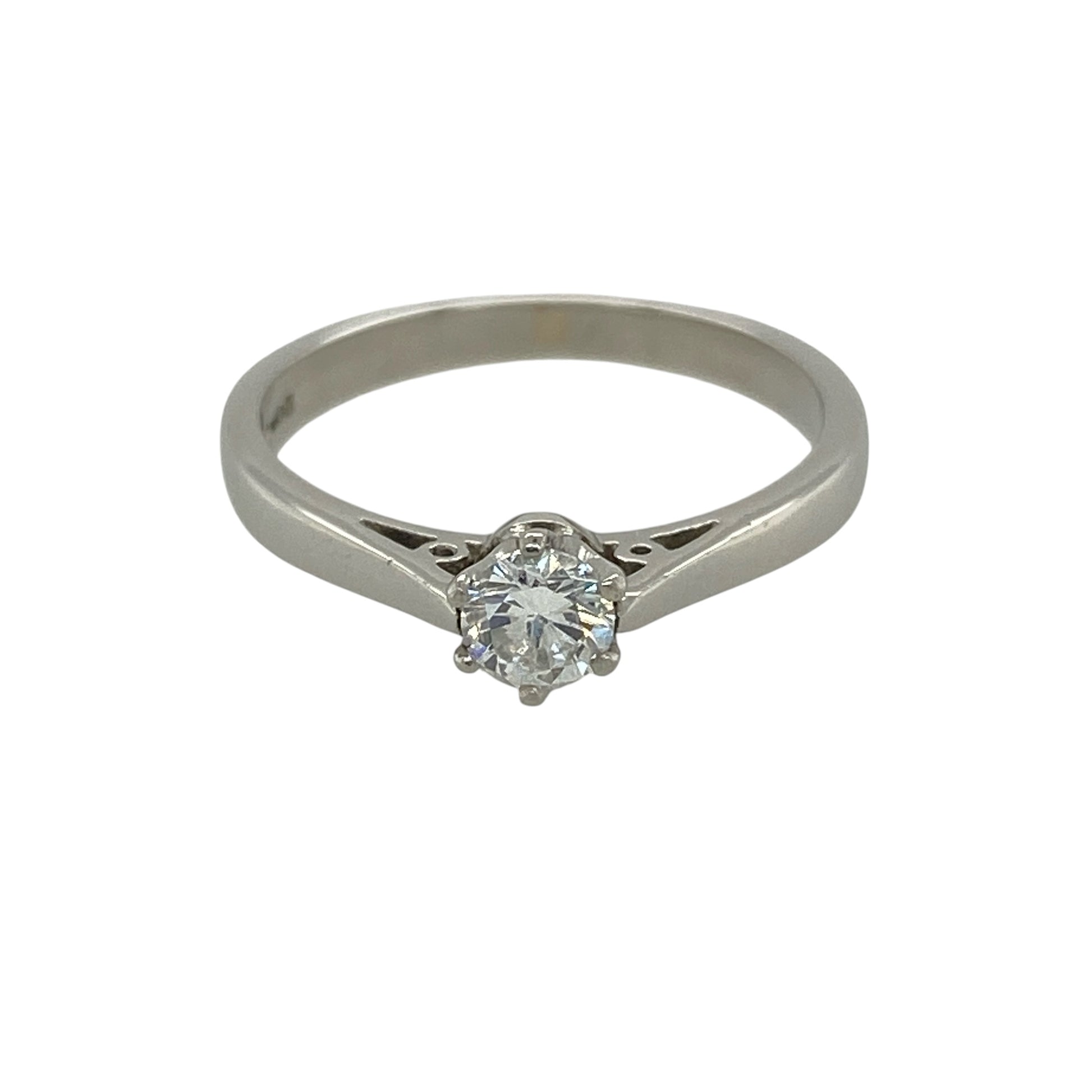 Platinum & Diamond Solitaire Ring
