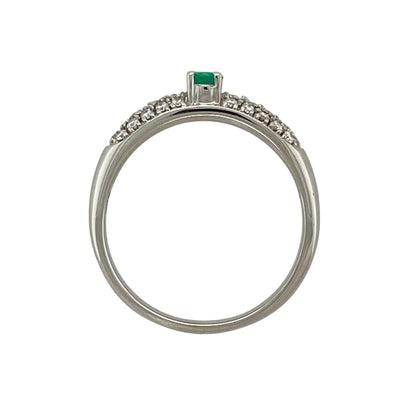18ct White Gold Diamond & Emerald Band Ring