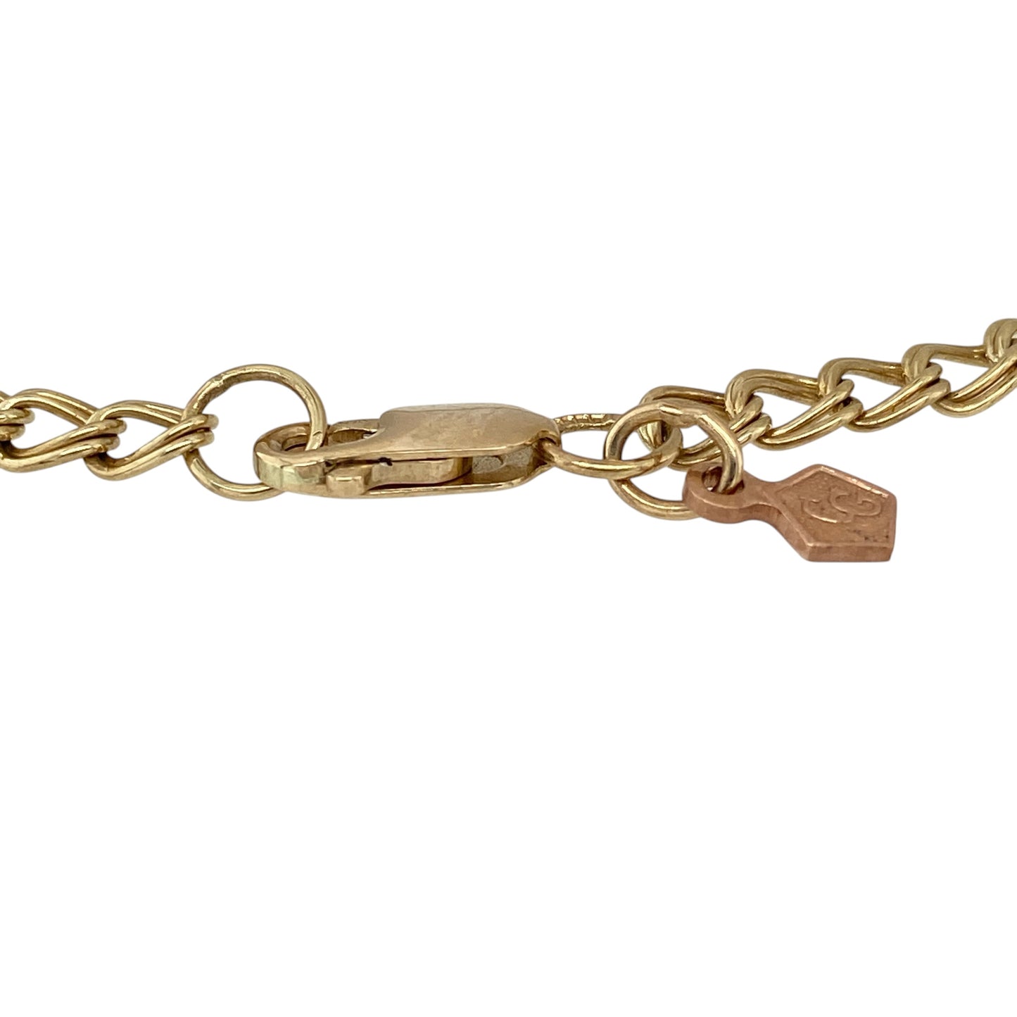 Add timeless two-tone styling and versatile charm bracelet appeal to your jewellery collection with this pre-owned 9ct yellow and rose gold Clogau 7-inch double curb charm bracelet.

Design: The bracelet showcases a classic double curb link design, creating an attractive combination of strength, flexibility and timeless styling. The 4mm wide links provide a noticeable presence on the wrist while retaining an elegant and wearable profile suitable for everyday wear.